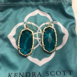 Kendra Scott Danielle earrings